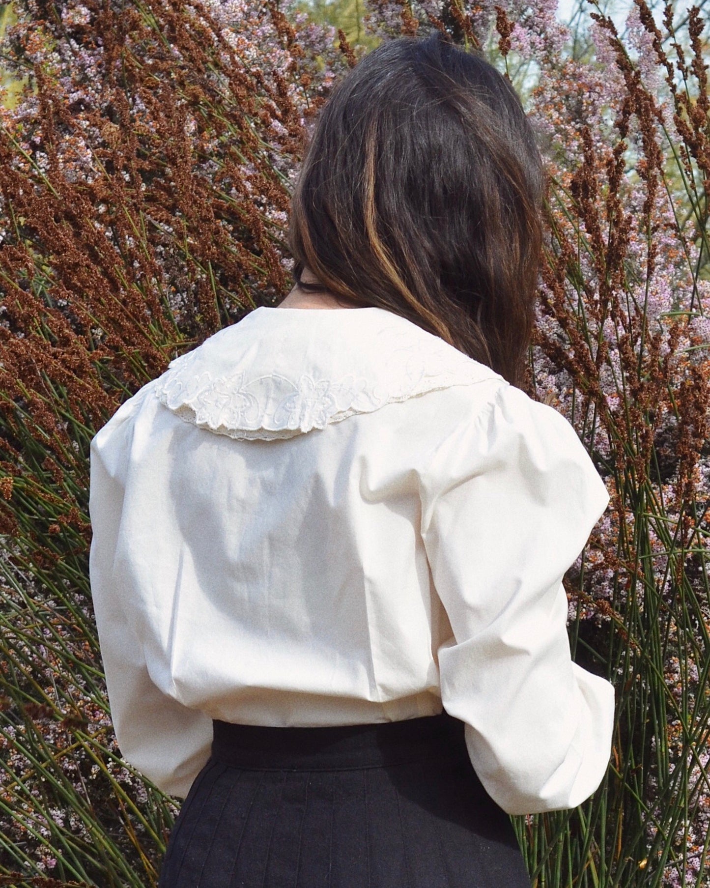Double Collar Cotton Puff Blouse